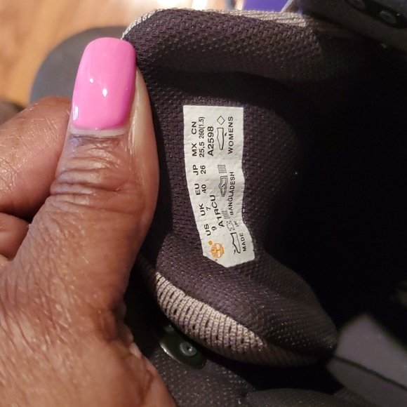 Women's Timberland Hiking Boots - Picture 4 of 5